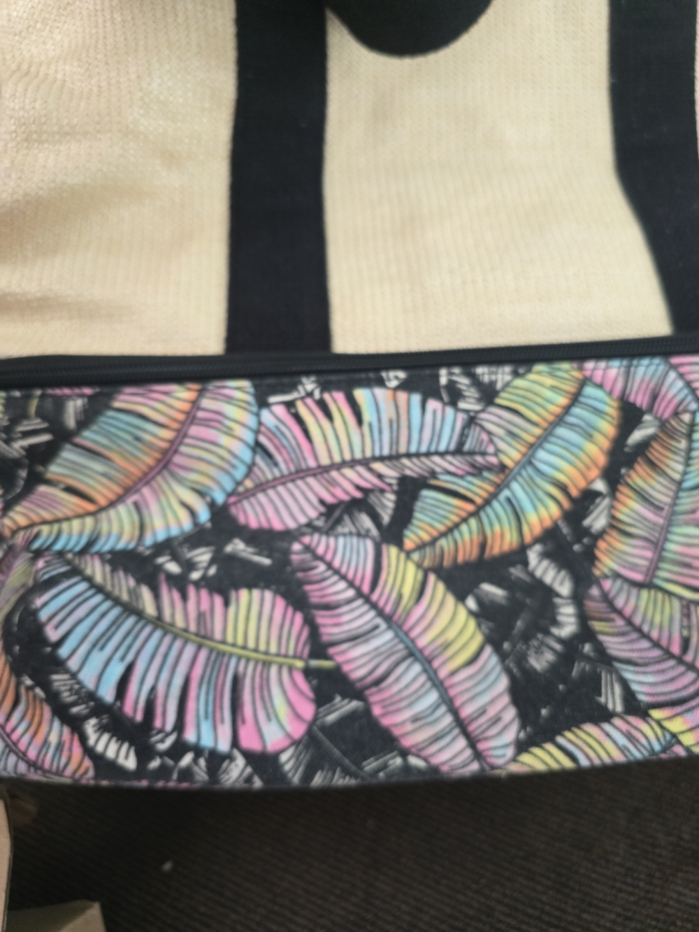 Canvas Beach tote with Pastel Feather Print and Black Handles